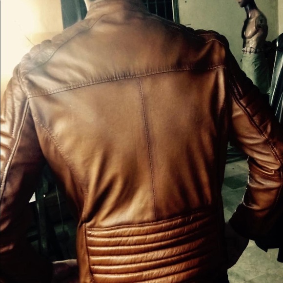 Real leather and stylish - Picture 2 of 8